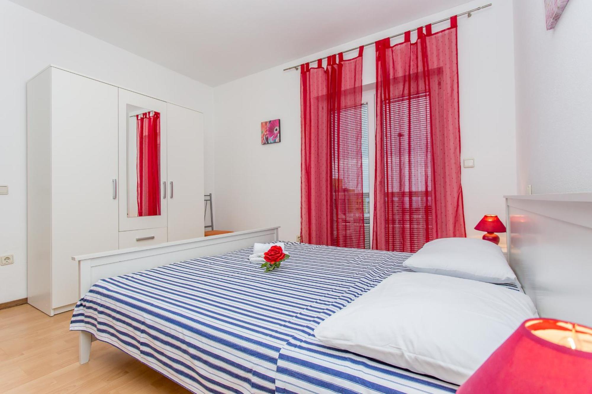 Apartments Grepo Sljeme Makarska Zimmer foto